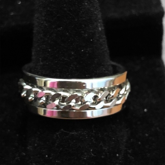 Stainless Steel Unisex Chain Spinner Ring Silver Tone Sizes 7-11 Wedding Band - Picture 3 of 6